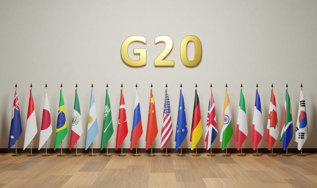 How does G20 work? All G20 countries' flags stand in a row